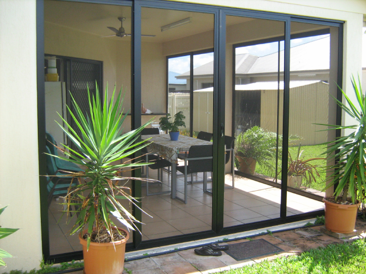  Near The Sutherland Library Aluminium Stacker Doors And Windows  